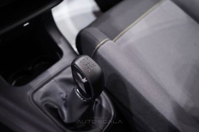 Citroen C3 Aircross PureTech 82 Shine (16)