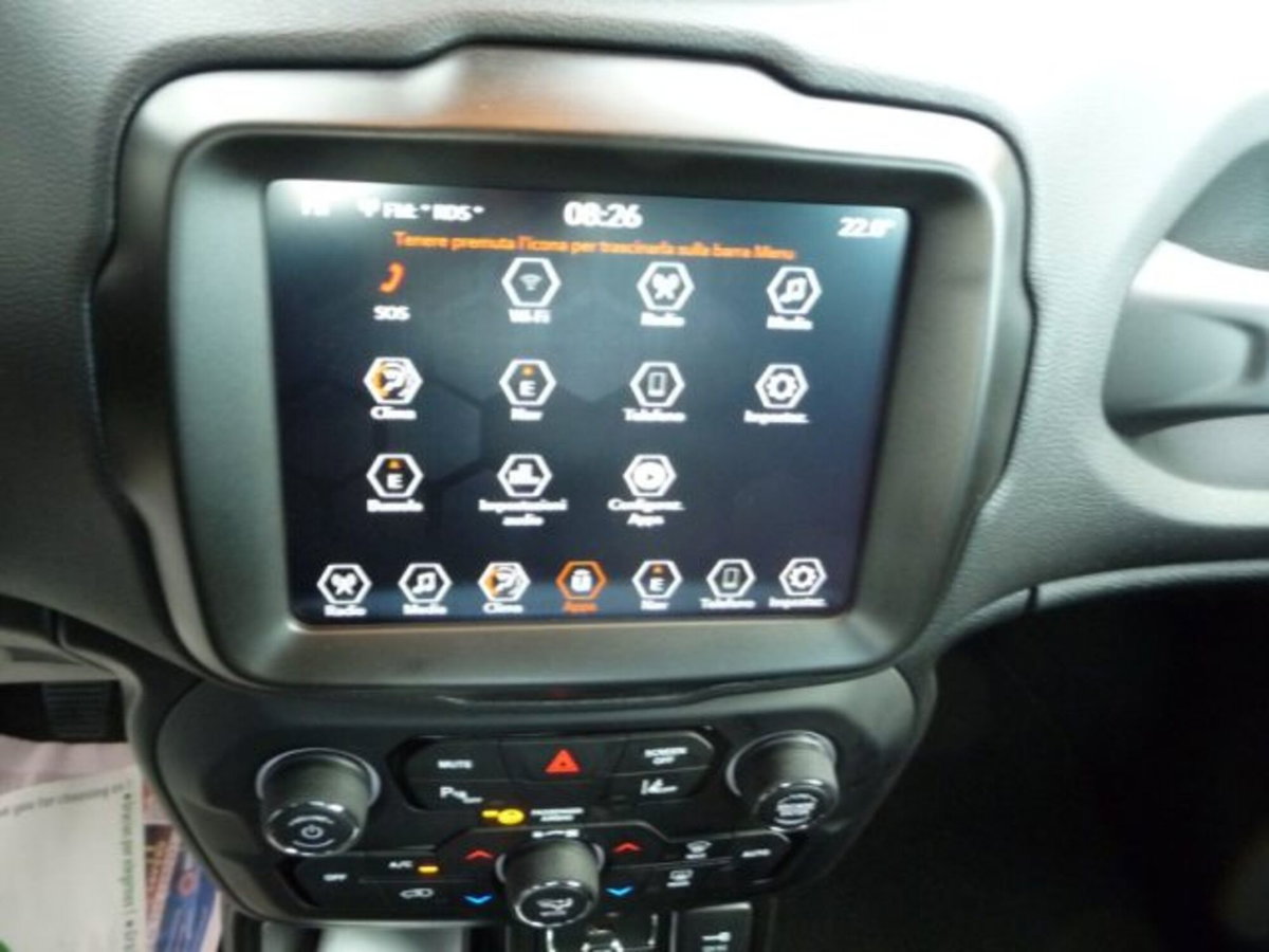 Jeep Renegade 1.6 Mjt 130 CV Business (11)