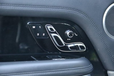 Land Rover Range Rover 2.0 Si4 PHEV Vogue LWB (4)