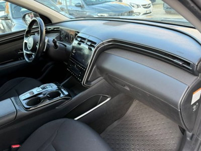 Hyundai Tucson 1.6 hev Xline 4wd auto (13)