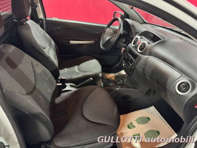 Citroen C2 1.4 HDi 70CV Van Vetrata (11)