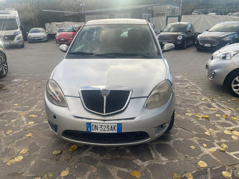 Lancia Ypsilon 1.2 Argento