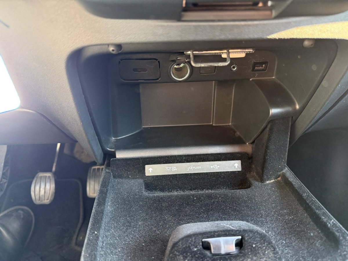 Citroen C4 SpaceTourer Space  BlueHDi 120 S&S EAT6 Live (14)