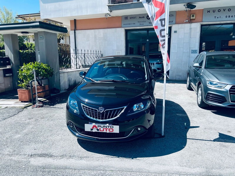 Lancia Ypsilon 1.0 FireFly 5 porte S&S Hybrid Ecochic Gold