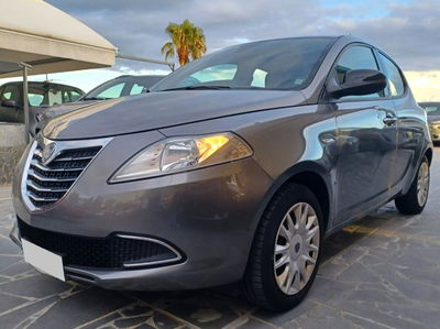 Lancia Ypsilon 1.2 69 CV 5 porte Platinum usata