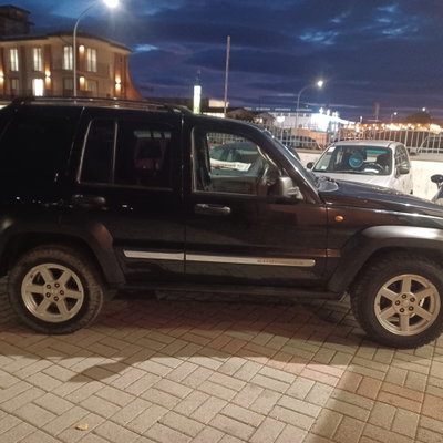 Jeep Cherokee 2.8 CRD Limited (13)