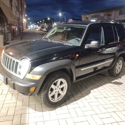 Jeep Cherokee 2.8 CRD Limited (8)