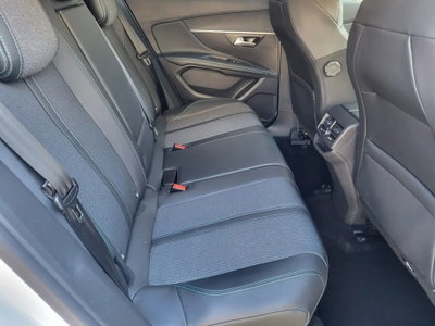 Peugeot 3008 BlueHDi 130 S&S EAT8 Allure Pack (15)