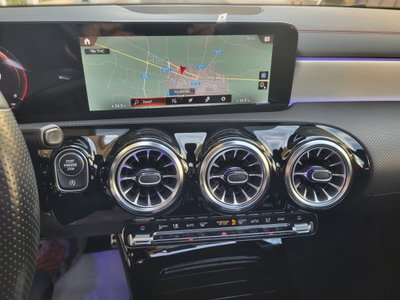 Mercedes-Benz CLA 200 d Automatic Premium (18)