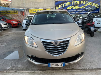 Lancia Ypsilon 1.2 69 CV 5 porte Platinum usata