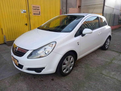 Opel Corsa 1.2 3 porte Sport usata
