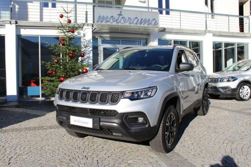 Jeep Compass 1.3 T4 240CV PHEV AT6 4xe Trailhawk