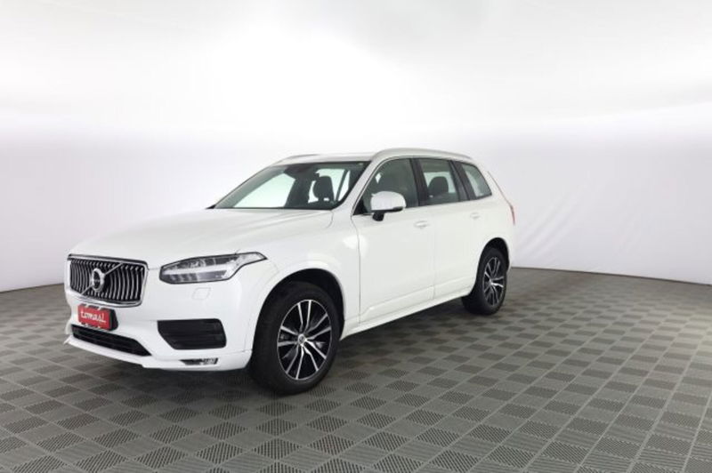 Volvo XC90 B5 (d) AWD Geartronic 7 posti Momentum Pro