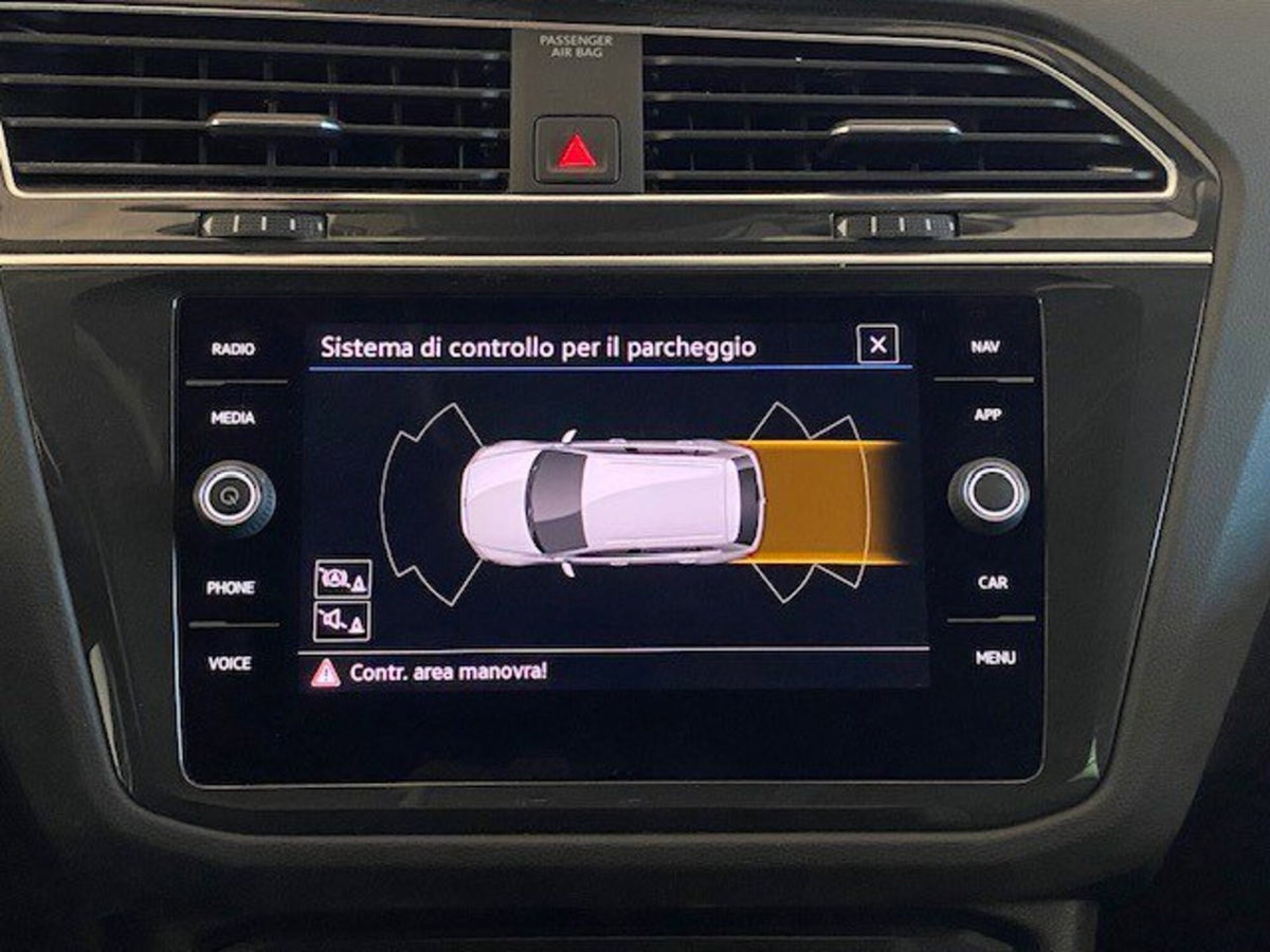 Volkswagen Tiguan 2.0 TDI 150 CV SCR DSG Life (12)