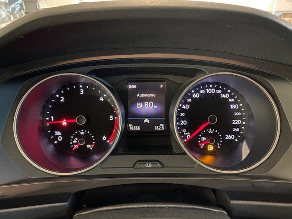 Volkswagen Tiguan 2.0 TDI 150 CV SCR DSG Life (16)
