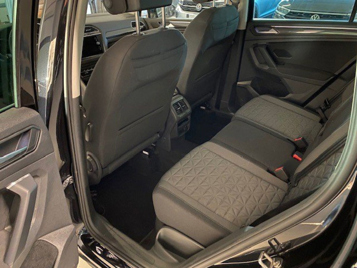 Volkswagen Tiguan 2.0 TDI 150 CV SCR DSG Life (8)