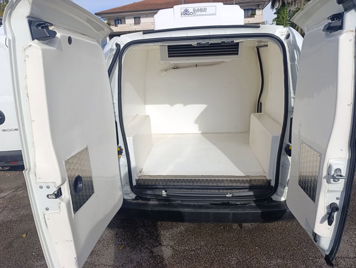 Fiat Fiorino 1.3 MJT 95CV Combinato (6)