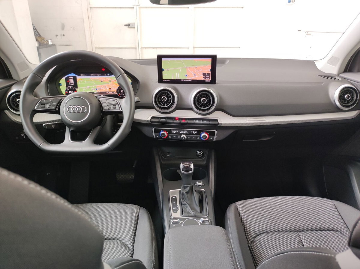 Audi Q2 Q2 30 TDI S tronic Business (15)