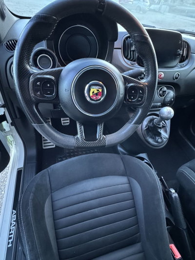 Abarth 595 Cabrio 595 C 1.4 Turbo T-Jet 180 CV Competizione (15)