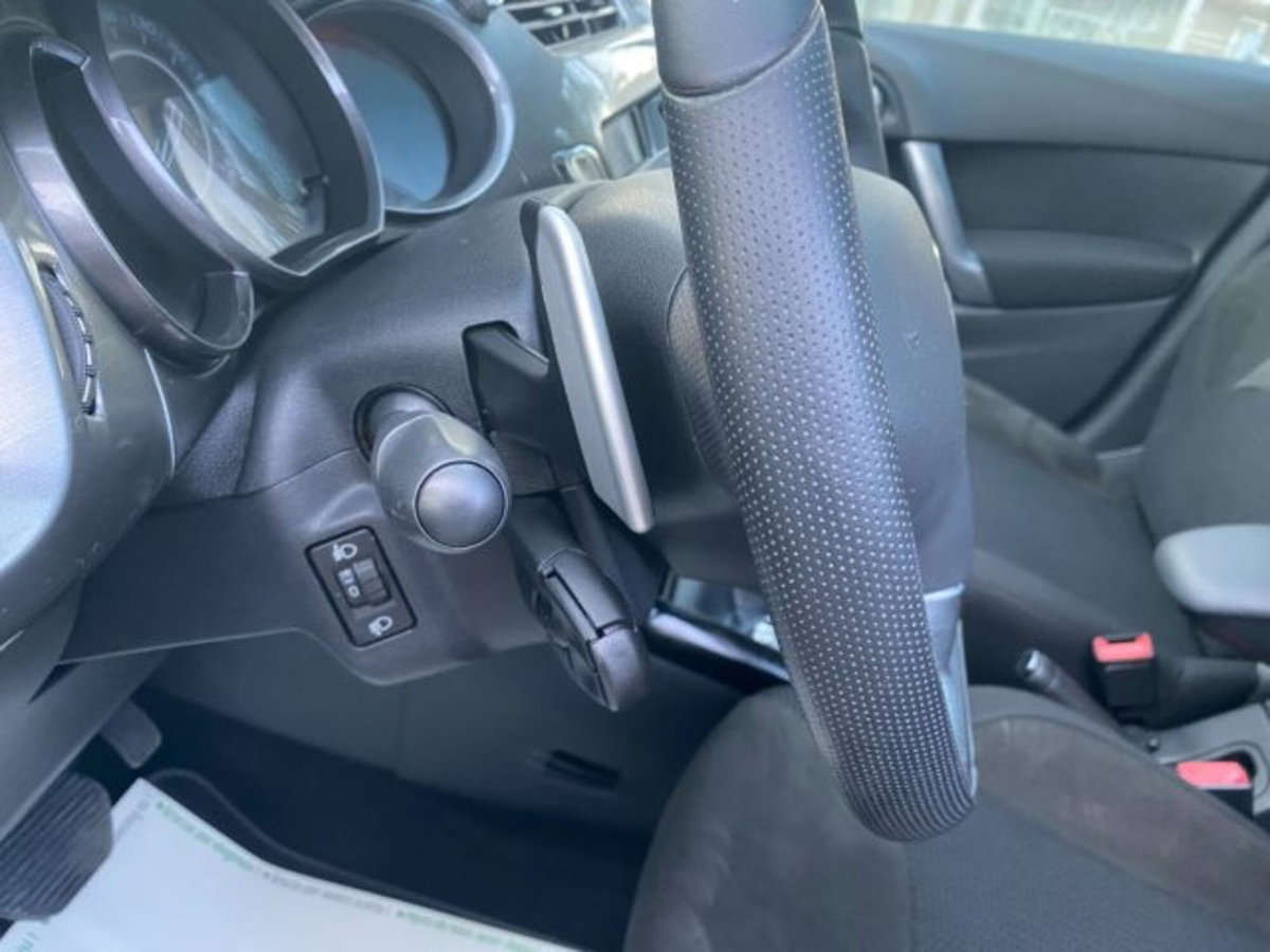 Citroen C3 1.6 e-HDi 90 airdream CMP6 Exclusive (12)