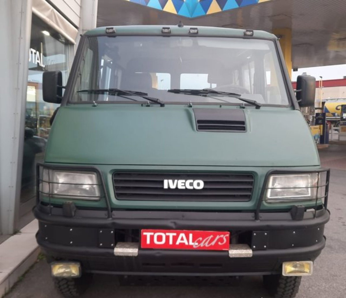 Iveco Daily Furgone 40.10 W 2.5 TD Combi L 4x4 Classic (2)