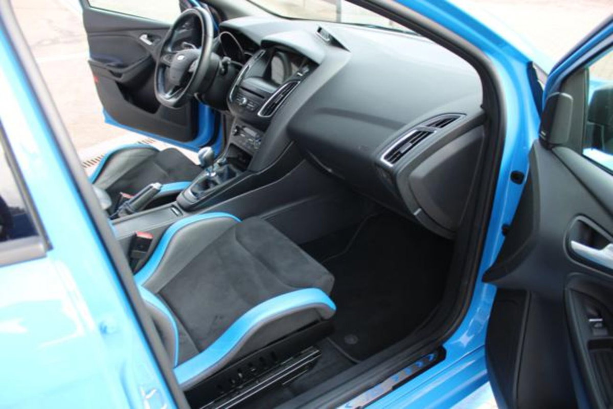Ford Focus 2.3 350 CV AWD RS Track Edition (18)