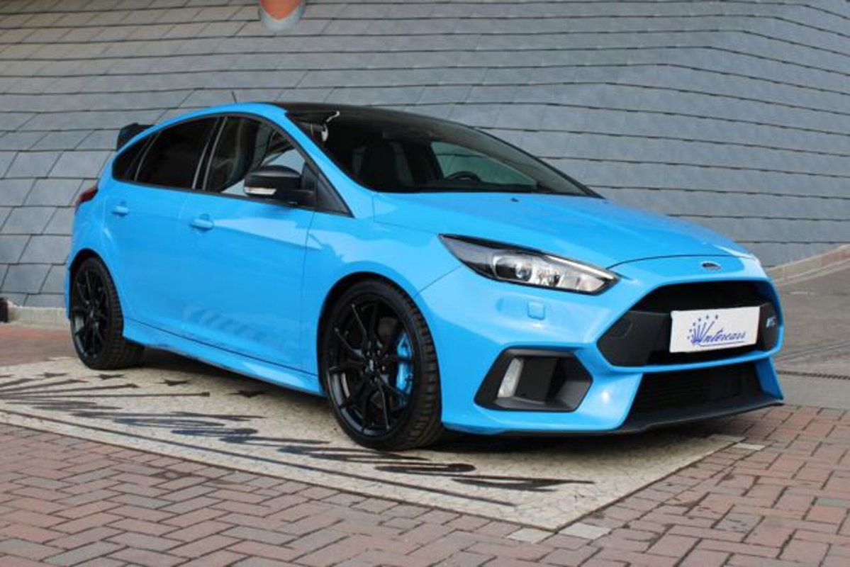 Ford Focus 2.3 350 CV AWD RS Track Edition (2)