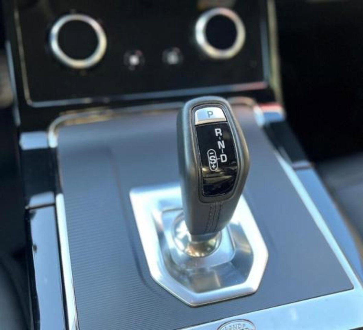 Land Rover Range Rover Evoque 2.0D I4-L.Flw 150 CV (14)