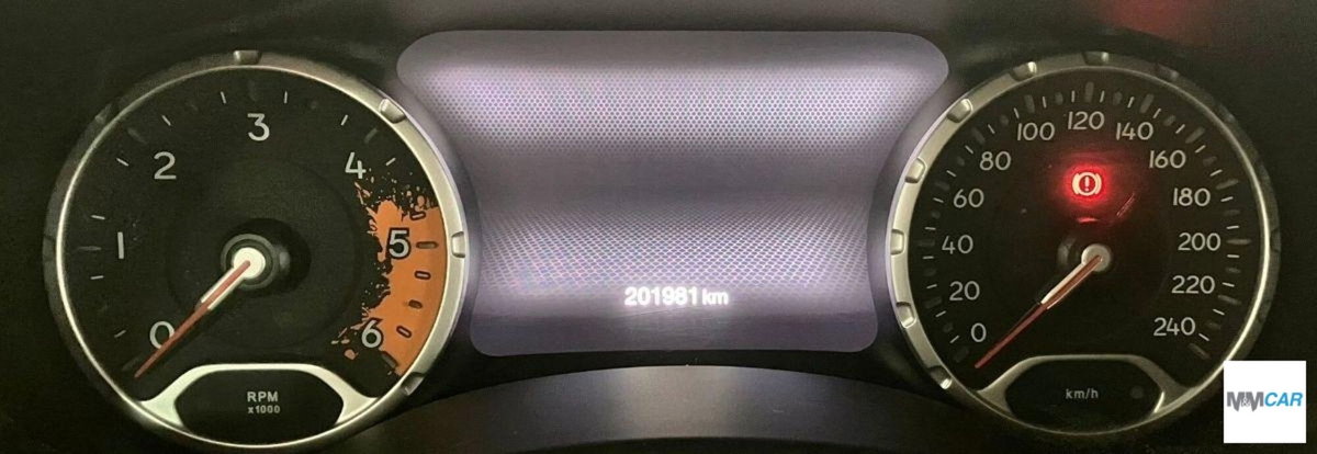 Jeep Renegade 2.0 Mjt 140CV 4WD Active Drive Limited (12)