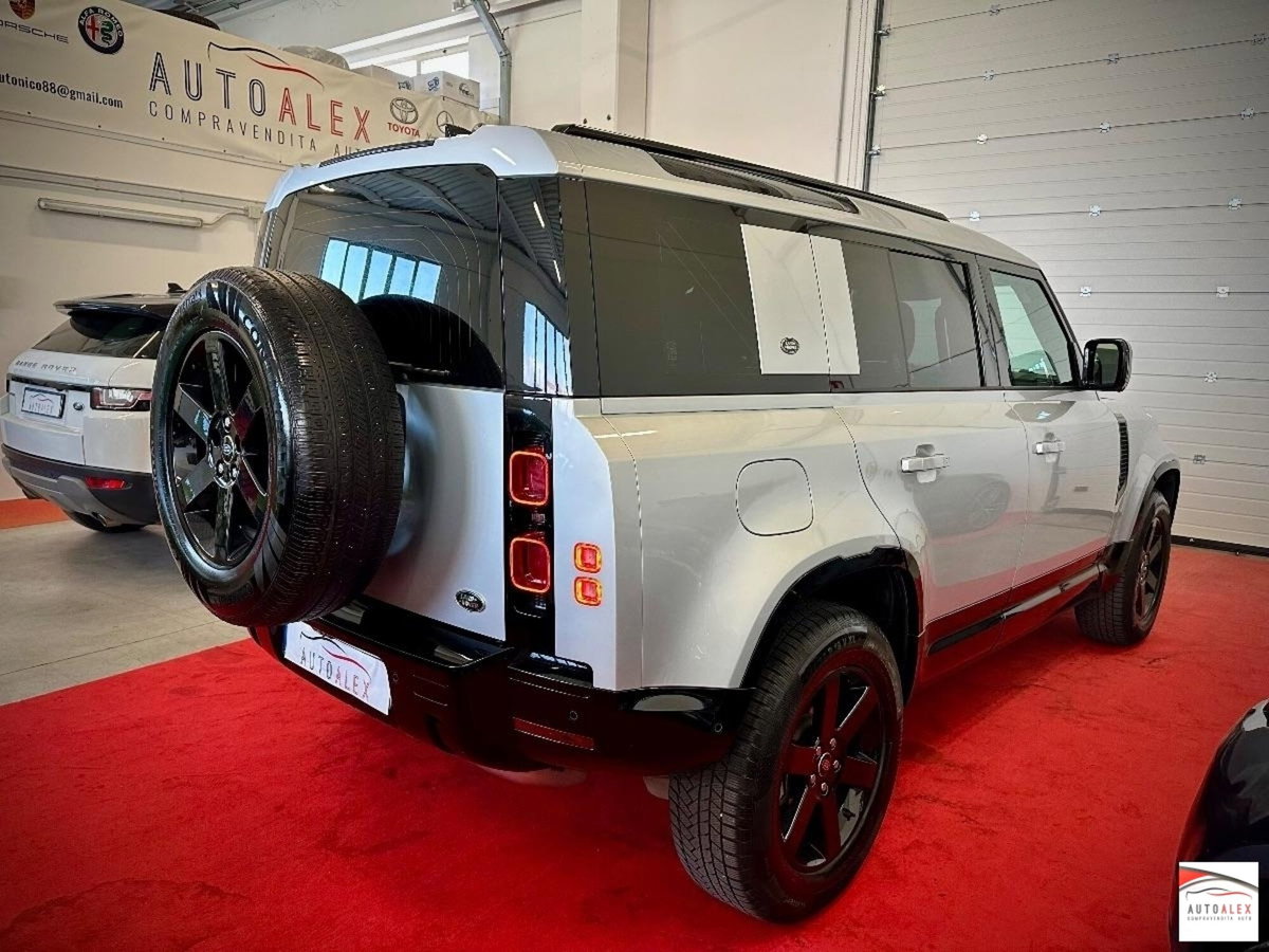 Land Rover Defender 110 3.0d i6 mhev S awd 200cv auto (3)