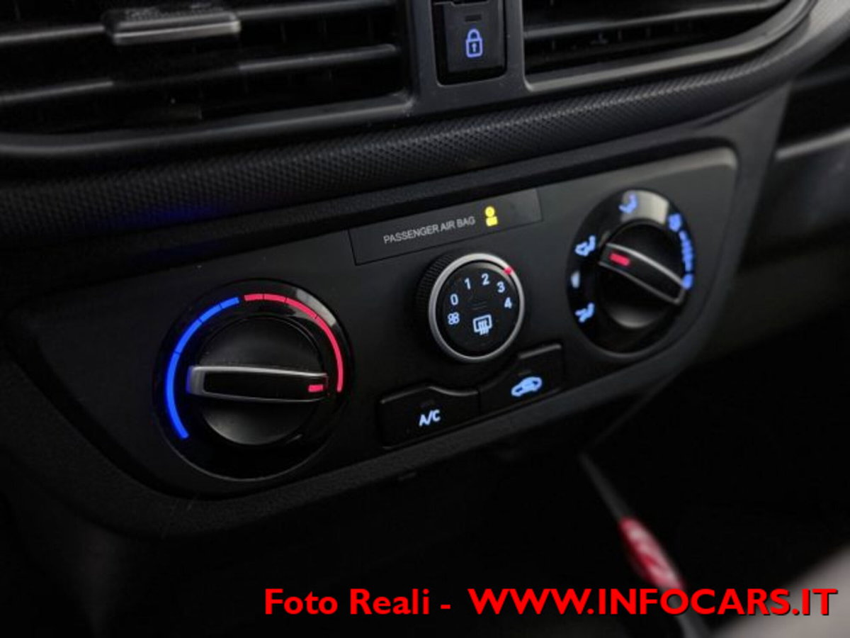 Hyundai i10 1.0 MPI con Ecopack Advanced (16)