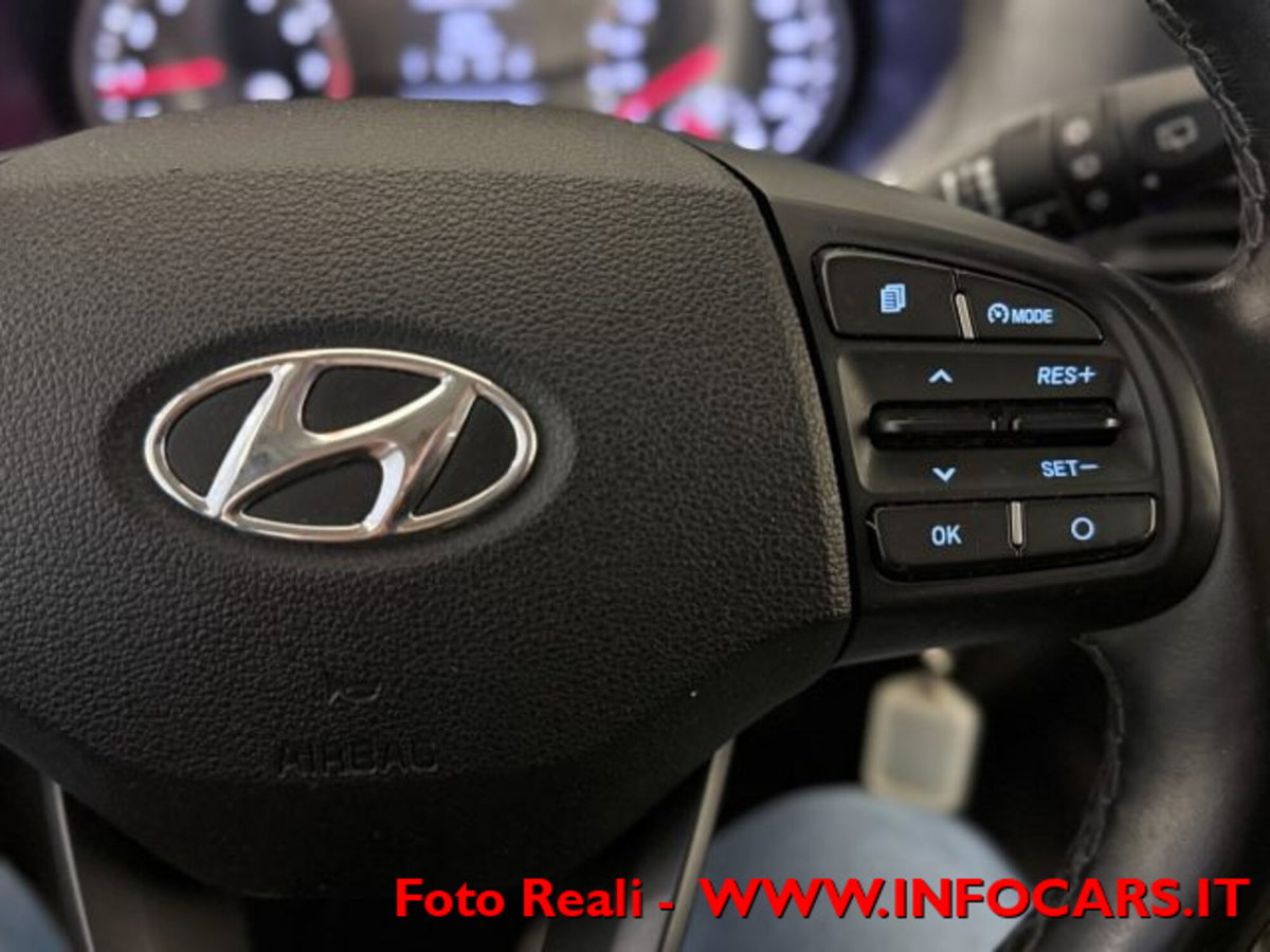 Hyundai i10 1.0 MPI con Ecopack Advanced (17)