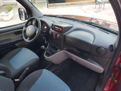 Fiat Doblò 1.9 MJT 105 CV Active (10)