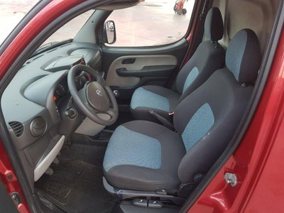 Fiat Doblò 1.9 MJT 105 CV Active (14)