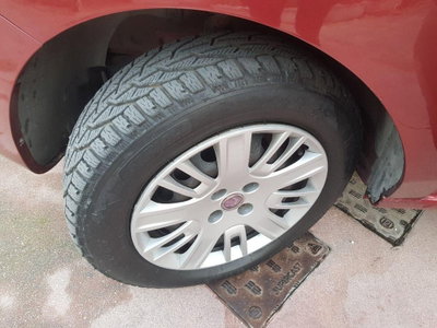 Fiat Doblò 1.9 MJT 105 CV Active (16)