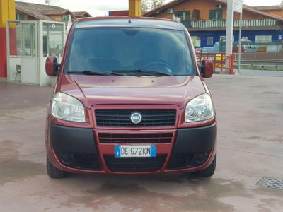 Fiat Doblò 1.9 MJT 105 CV Active (2)