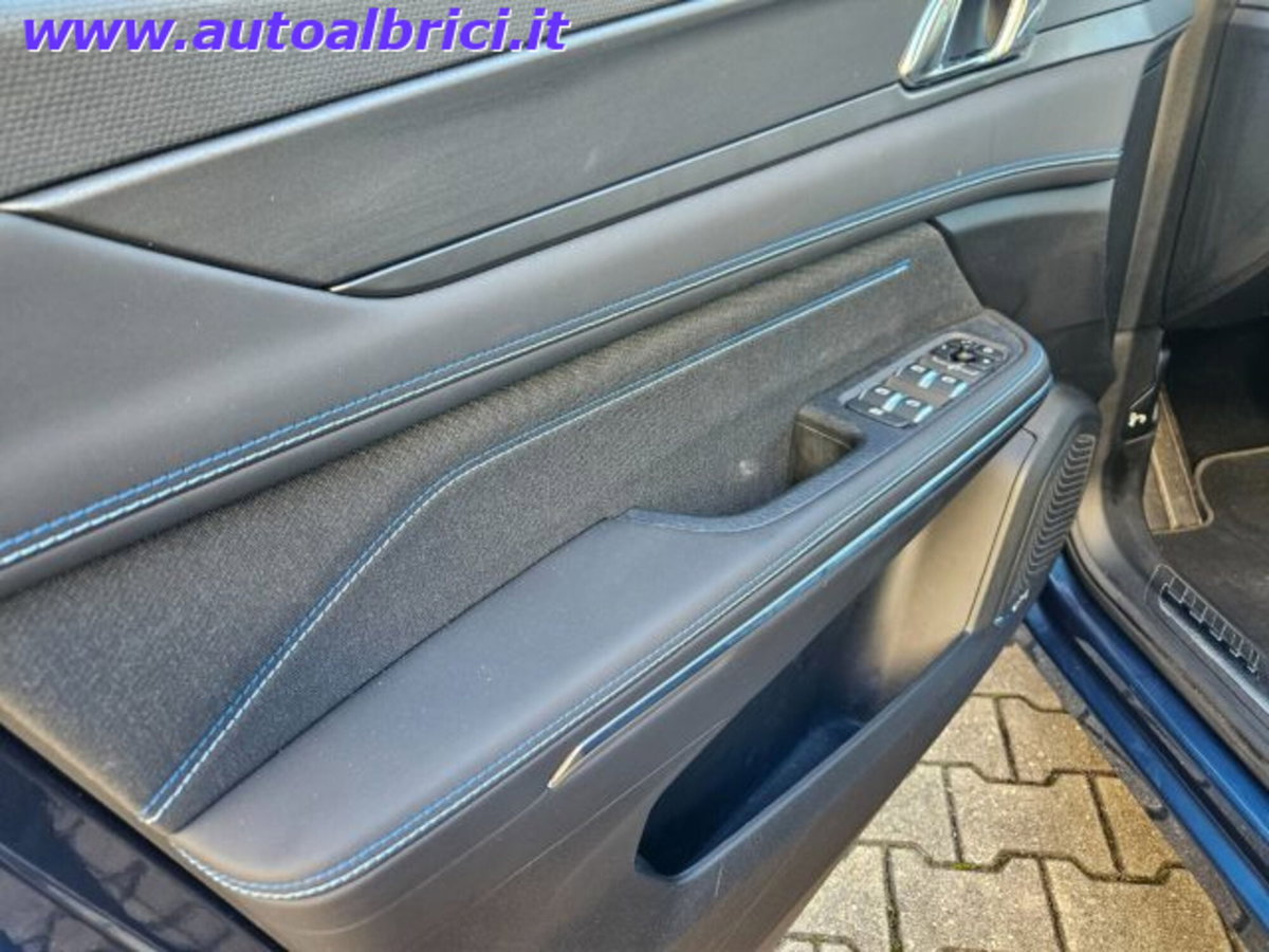 Lynk & Co 01 01 1.5 td phev (14)