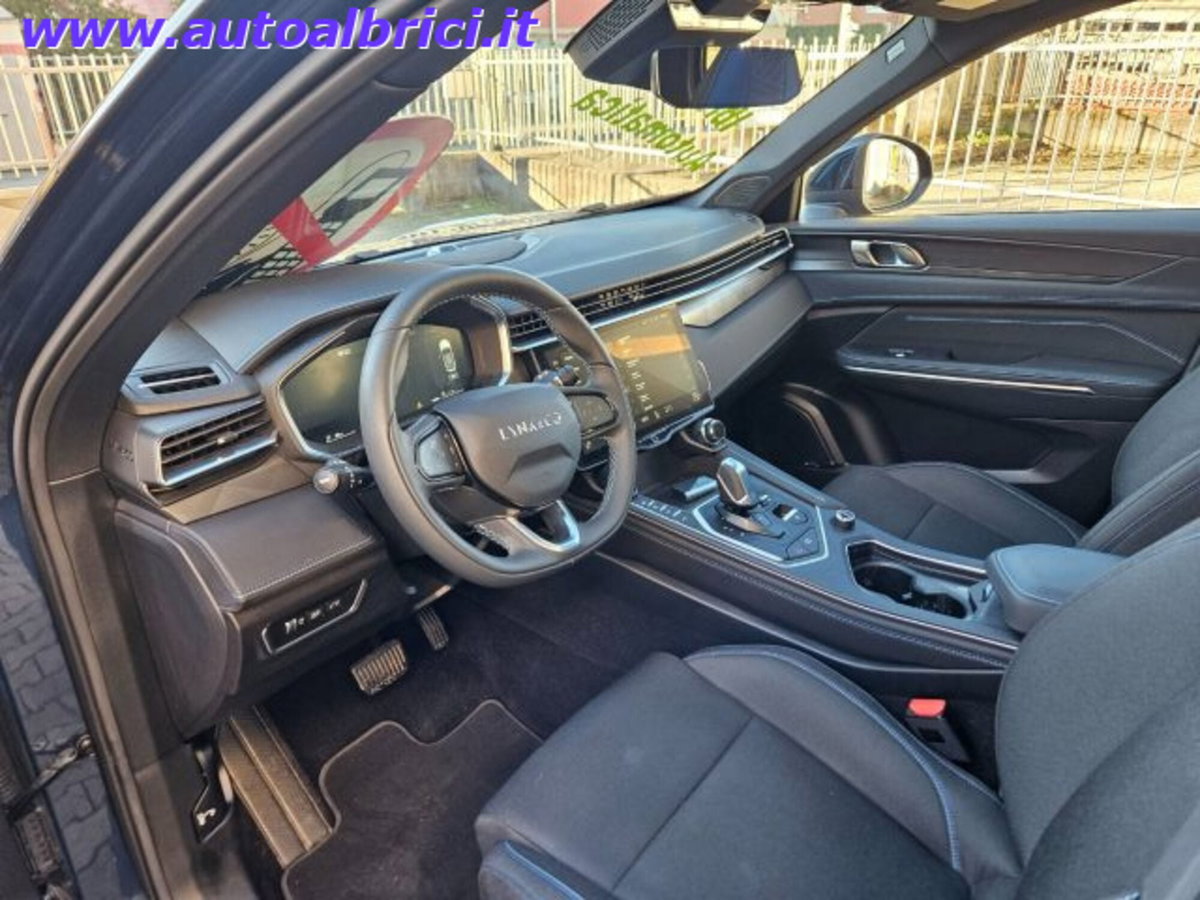 Lynk & Co 01 01 1.5 td phev (18)