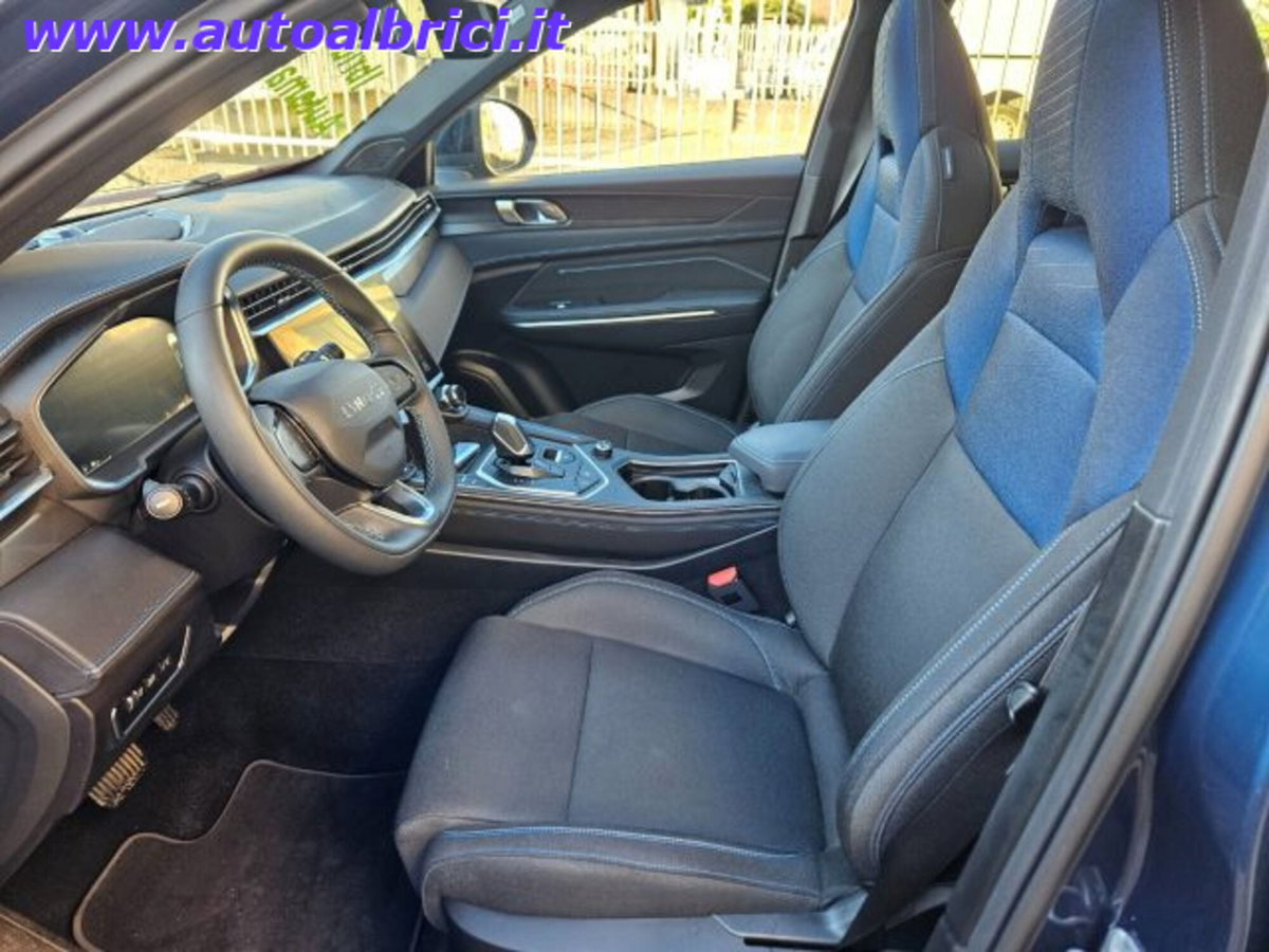 Lynk & Co 01 01 1.5 td phev (20)
