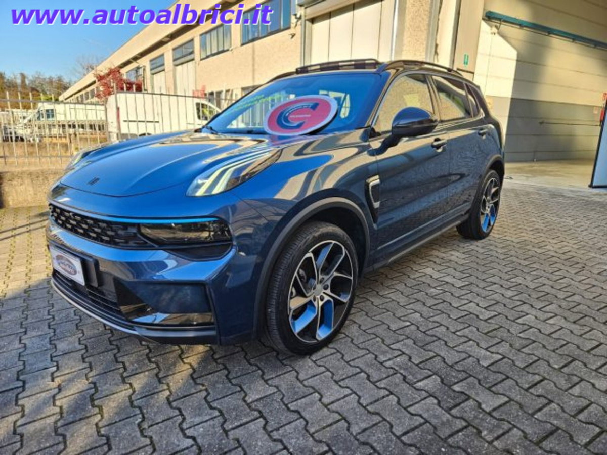 Lynk & Co 01 01 1.5 td phev (5)
