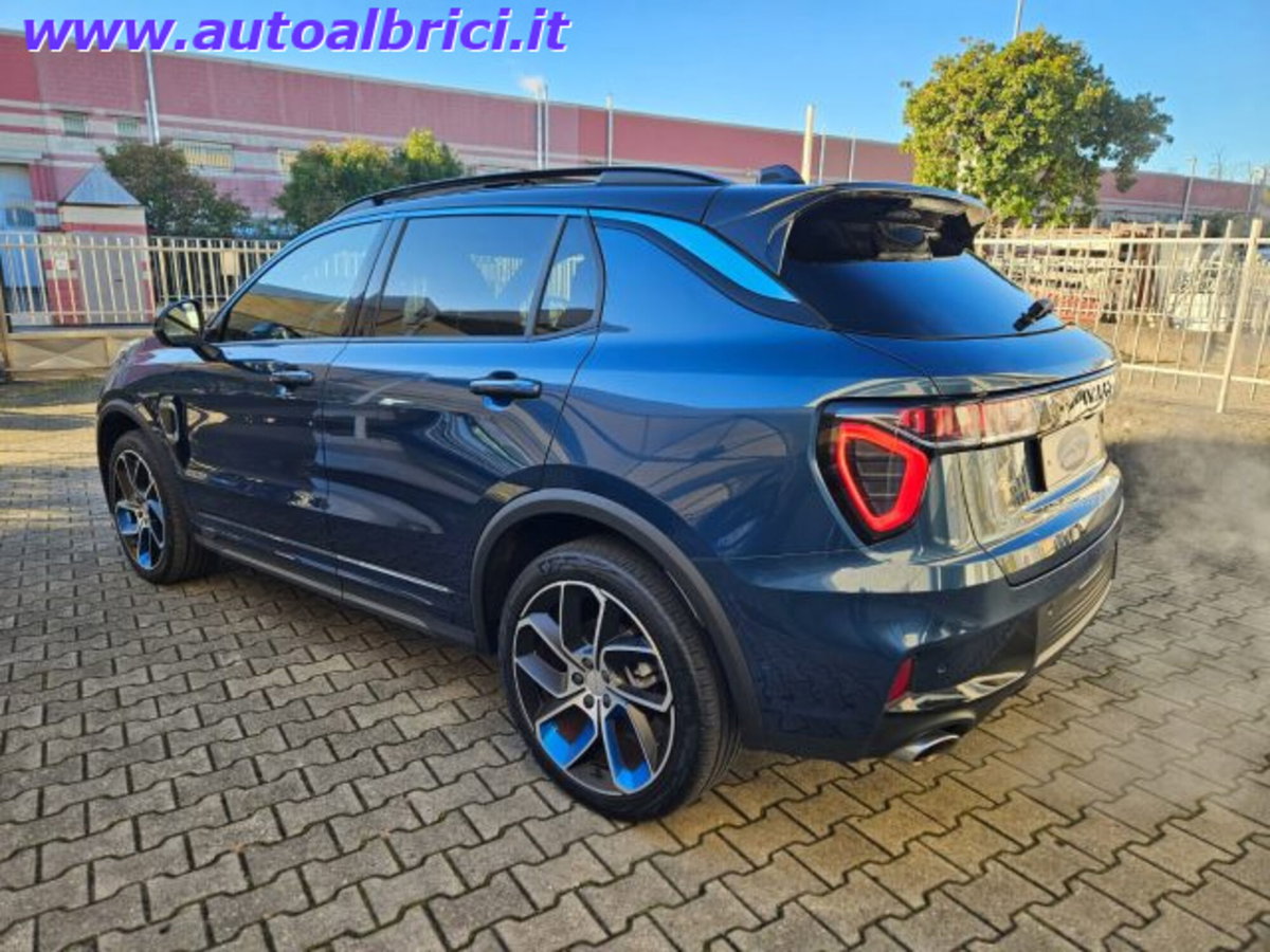 Lynk & Co 01 01 1.5 td phev (6)