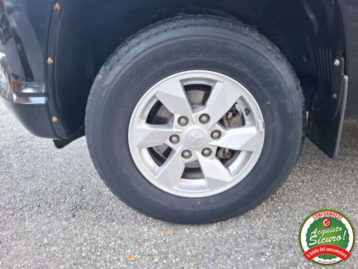 Mitsubishi L200 2.3 D Double Cab 4x4 Easy Select Invite Connect (8)