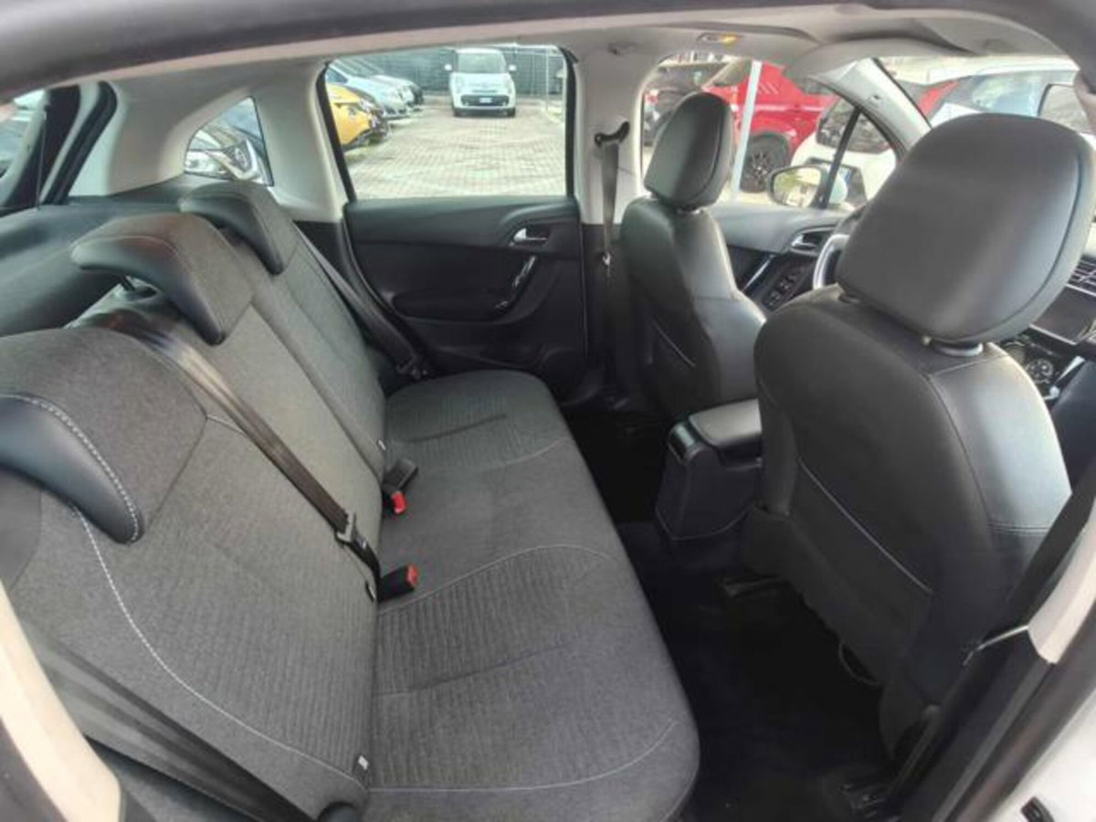 Citroen C3 BlueHDi 75 Exclusive (10)