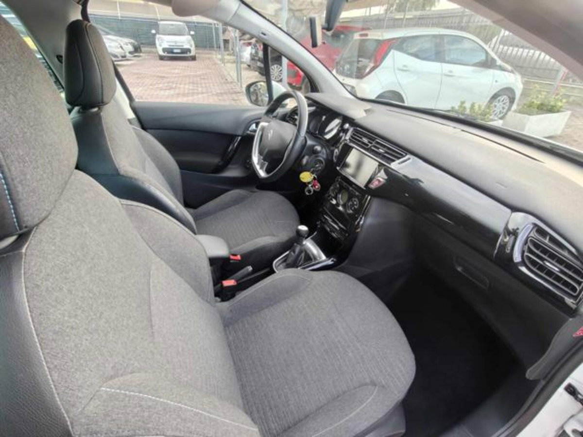 Citroen C3 BlueHDi 75 Exclusive (11)