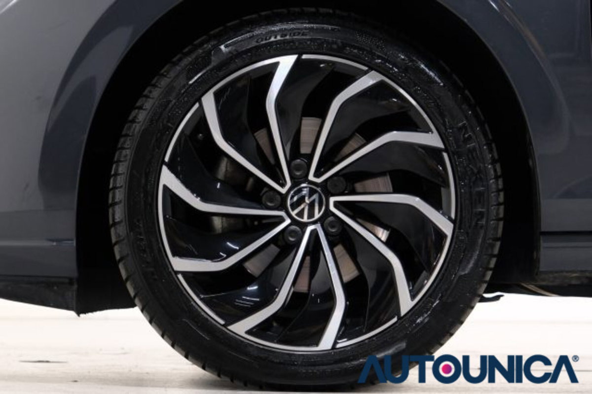 Volkswagen Golf Variant 1.0 eTSI EVO DSG Life (13)
