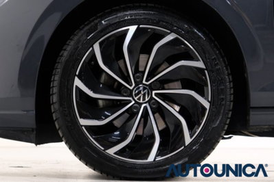 Volkswagen Golf Variant 1.0 eTSI EVO DSG Life (13)