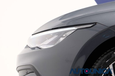 Volkswagen Golf Variant 1.0 eTSI EVO DSG Life (20)