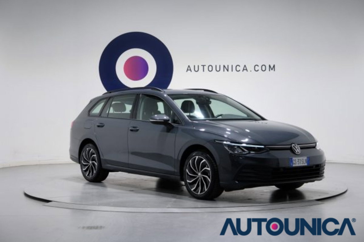 Volkswagen Golf Variant 1.0 eTSI EVO DSG Life (3)