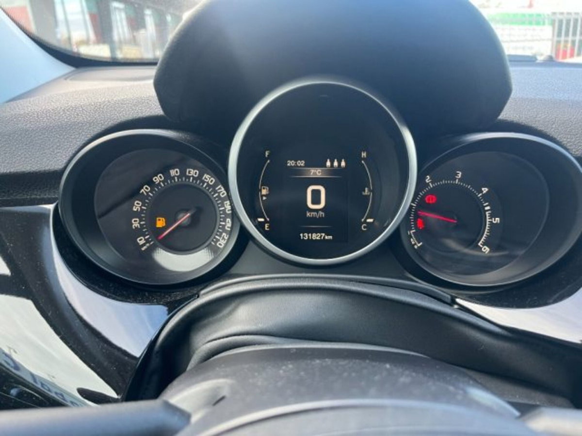 Fiat 500X 1.6 MultiJet 120 CV Pop Star (11)