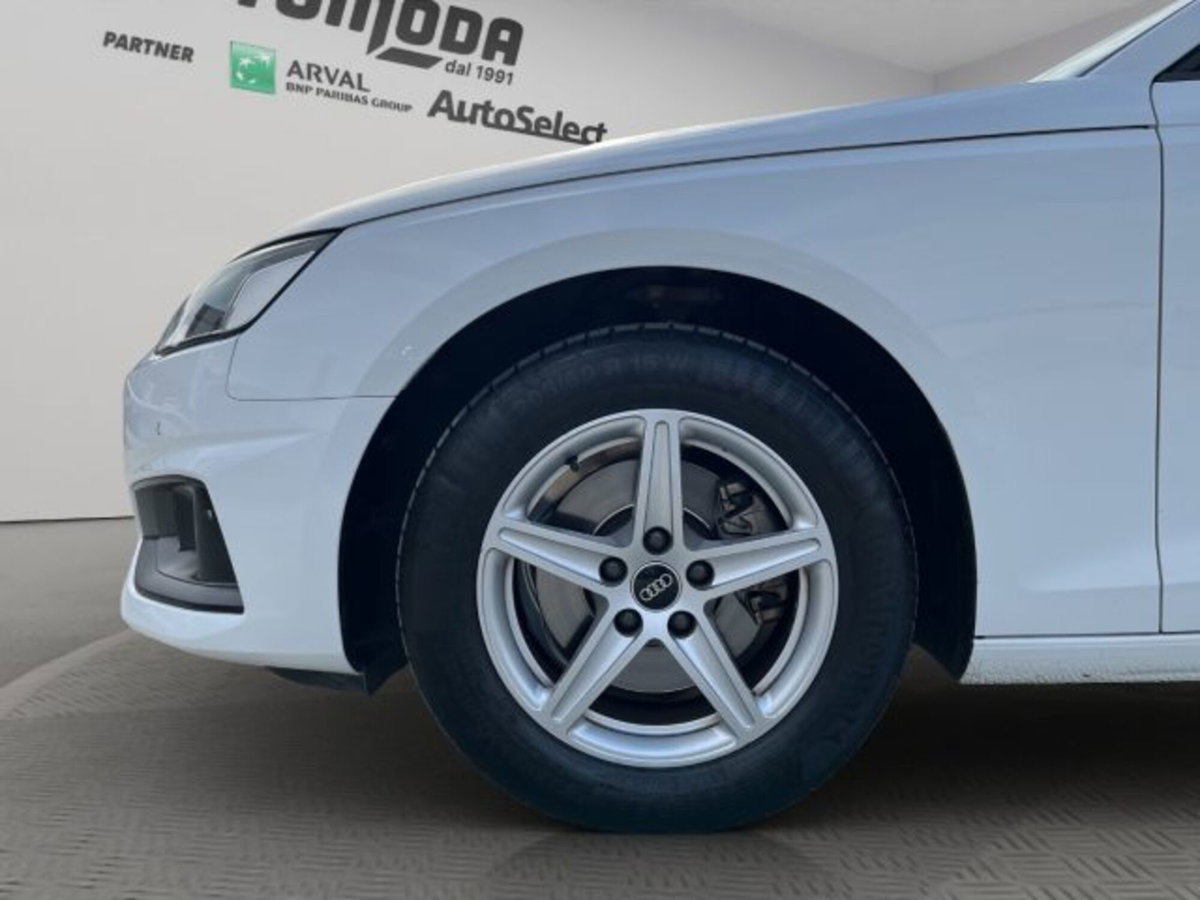 Audi A4 Allroad 2.0 TDI 163 CV S tronic Business (18)